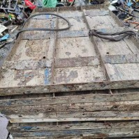 【云南】出售挡墙模板，300多张，1m×1.5m，平面都已打磨好