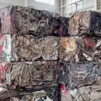 【山东临沂】出售全内饰车壳压块