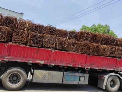 【安徽阜阳】求购1.8米以内钢筋压块还缺一车，价格还可以图1