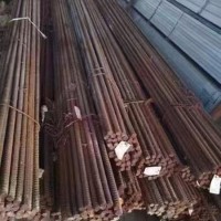 【山东】出售国标抗震的锈螺纹28*12的81件