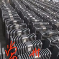 【江苏常州】出售熟铁散热器一车，每个有油两公斤左右
