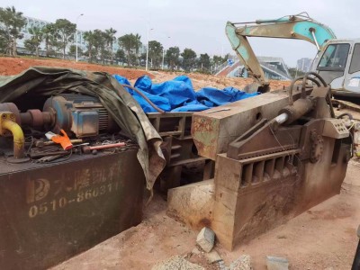 【福建厦门】出售一台二手剪切机200吨和100吨地磅，12米长图1