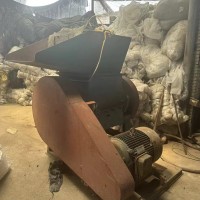 【贵州安顺】出售重型破碎机，自重2.5吨