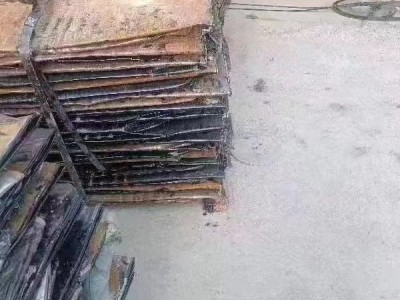 【山东淄博】出售大油桶割开的铁板图1