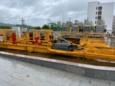 【福建漳州云霄】出售塔吊图2