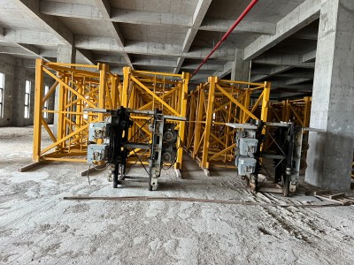 【福建漳州云霄】出售塔吊图8