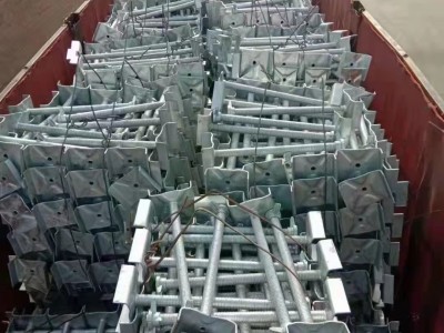 【福建福州】求购二手国际镀锌顶托10000个图1