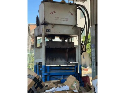 【福建漳州龙海】出售设备，压力一台80，一台60图1