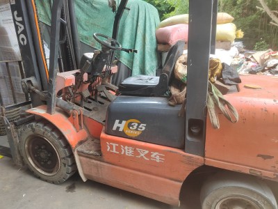 【福建厦门】出售江淮叉车3.5吨门架升高4米图2