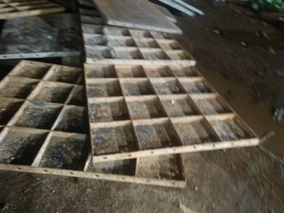 【福建漳州】出售钢板，1.2*1.5，废铁价高点图3