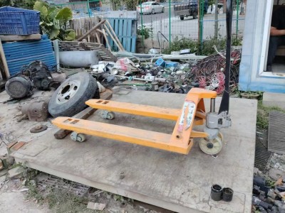 【福建厦门】出售龙工手动叉车，9成新图2