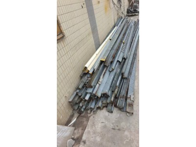 【广东】出售二手拆棚材料，C型钢，瓦片，瓦片0.7，4吨左右，适合做围栏图2
