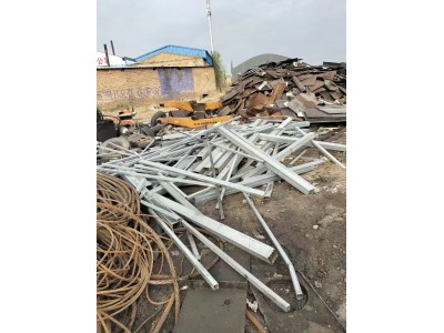 【山西】出售方管，废铁价图1