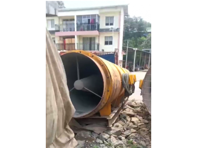 【贵州毕节】出售隧道上的风机，两个，型号1100，卷板机一台，比废铁高一点就出，毕节提货图1