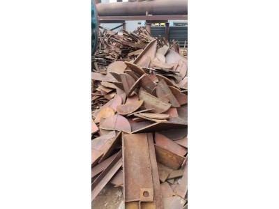 【广东】求购大量各类型废铁，大量收，货美价优，量大加价图2